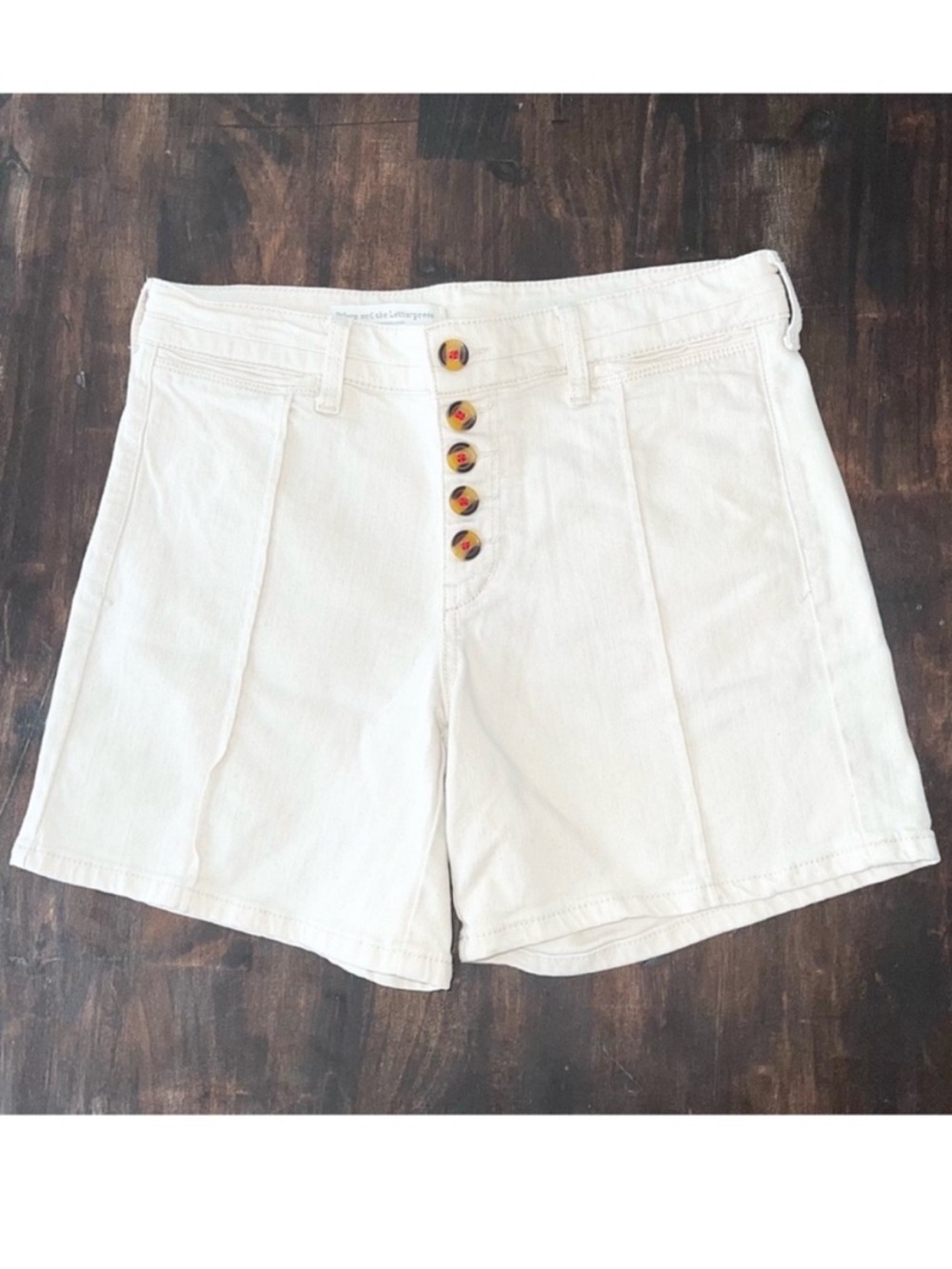 Pilcro Anthropologie Ivory Denim Shorts 26 High Rise Button Fly Boyfriend - Picture 2 of 10